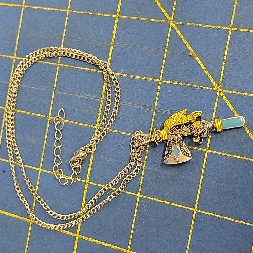 Tomahawk Indian Head Buffalo Feather Silver Tone 20" + 2" Extension Necklace